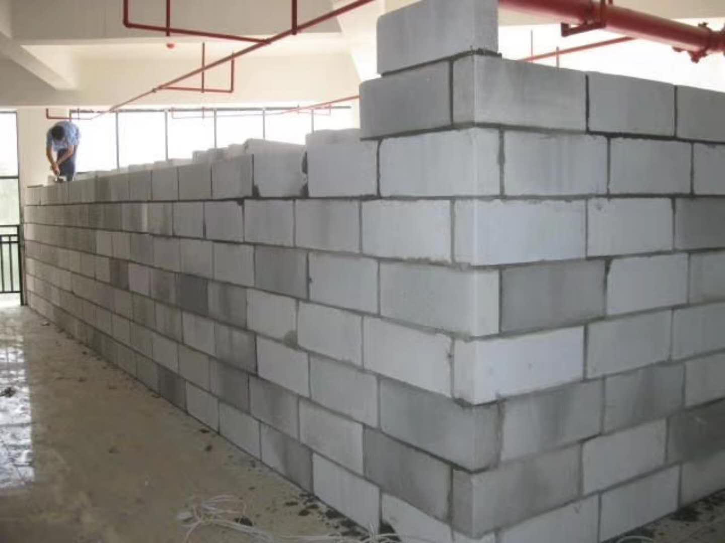 永州蒸压加气混凝土砌块承重墙静力和抗震性能的研究